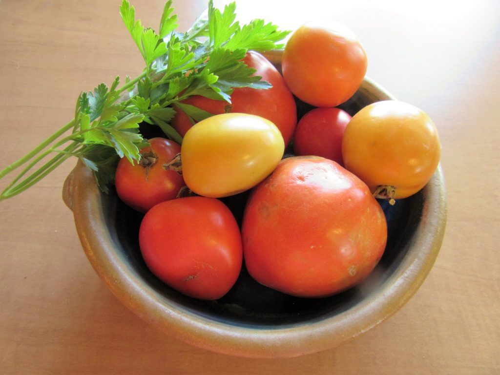 fresh-tomatoes-2